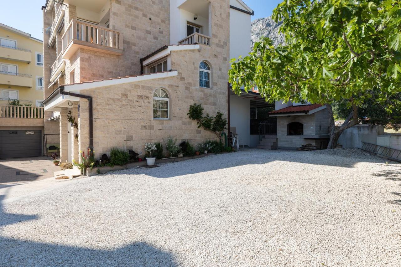 Apartment Duce 5973B Omiš Eksteriør bilde
